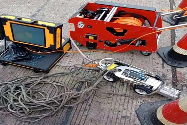 洛南CCTV管道检测机器人